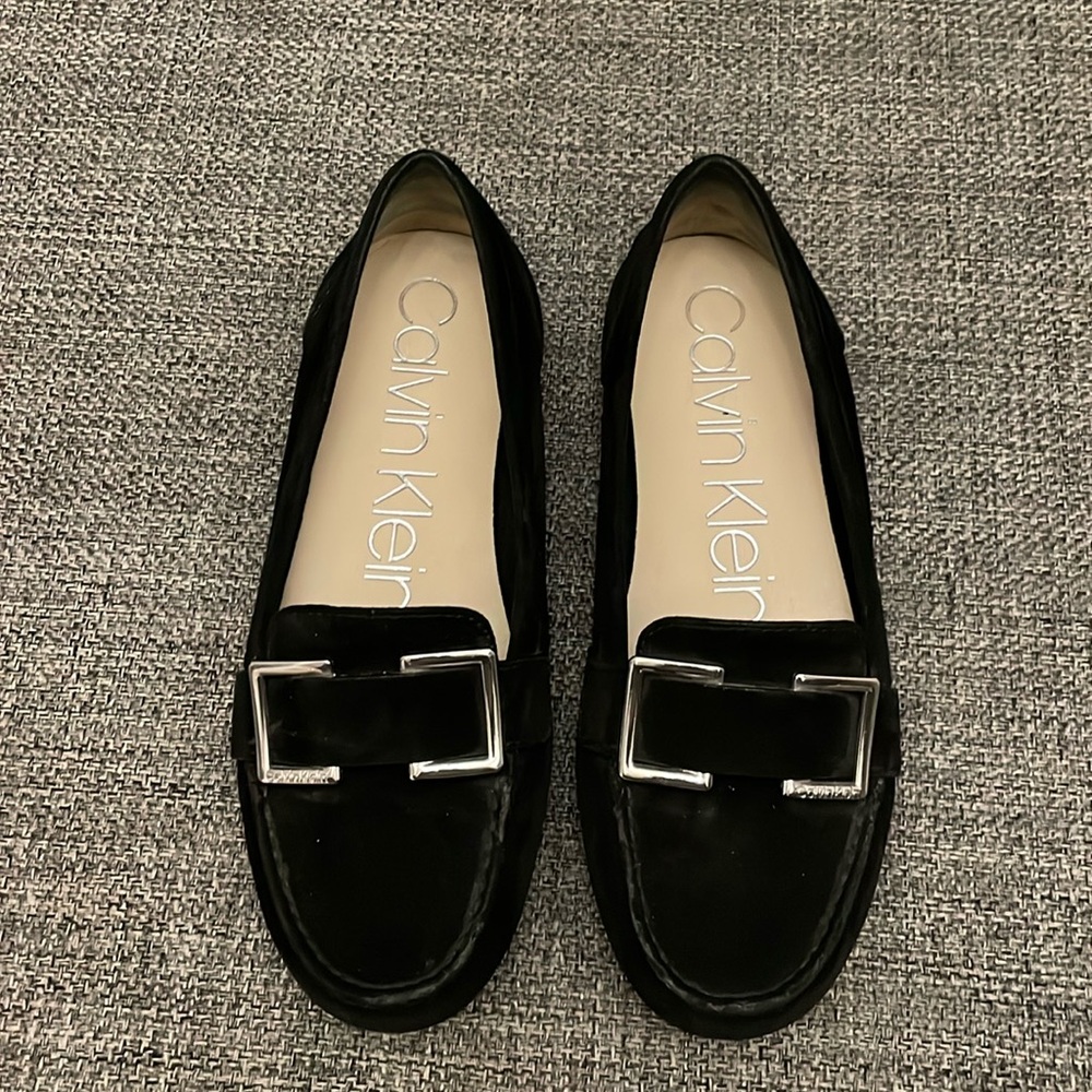 Suede Calvin Klein Driving Loafers.  Excellent Condition.  Sz 7.5